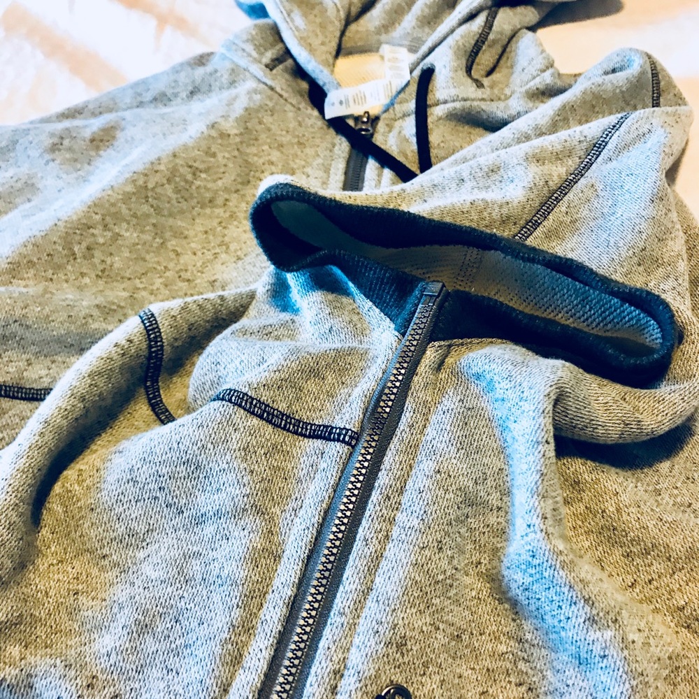 Lululemon In The Loop Poncho